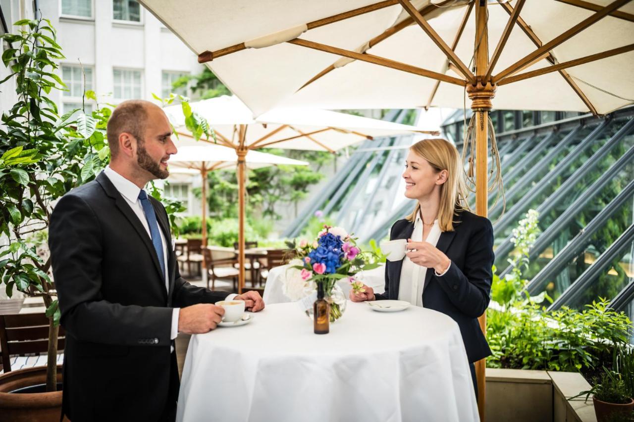 Hotel Conrad Hamburgo Exterior foto The Café