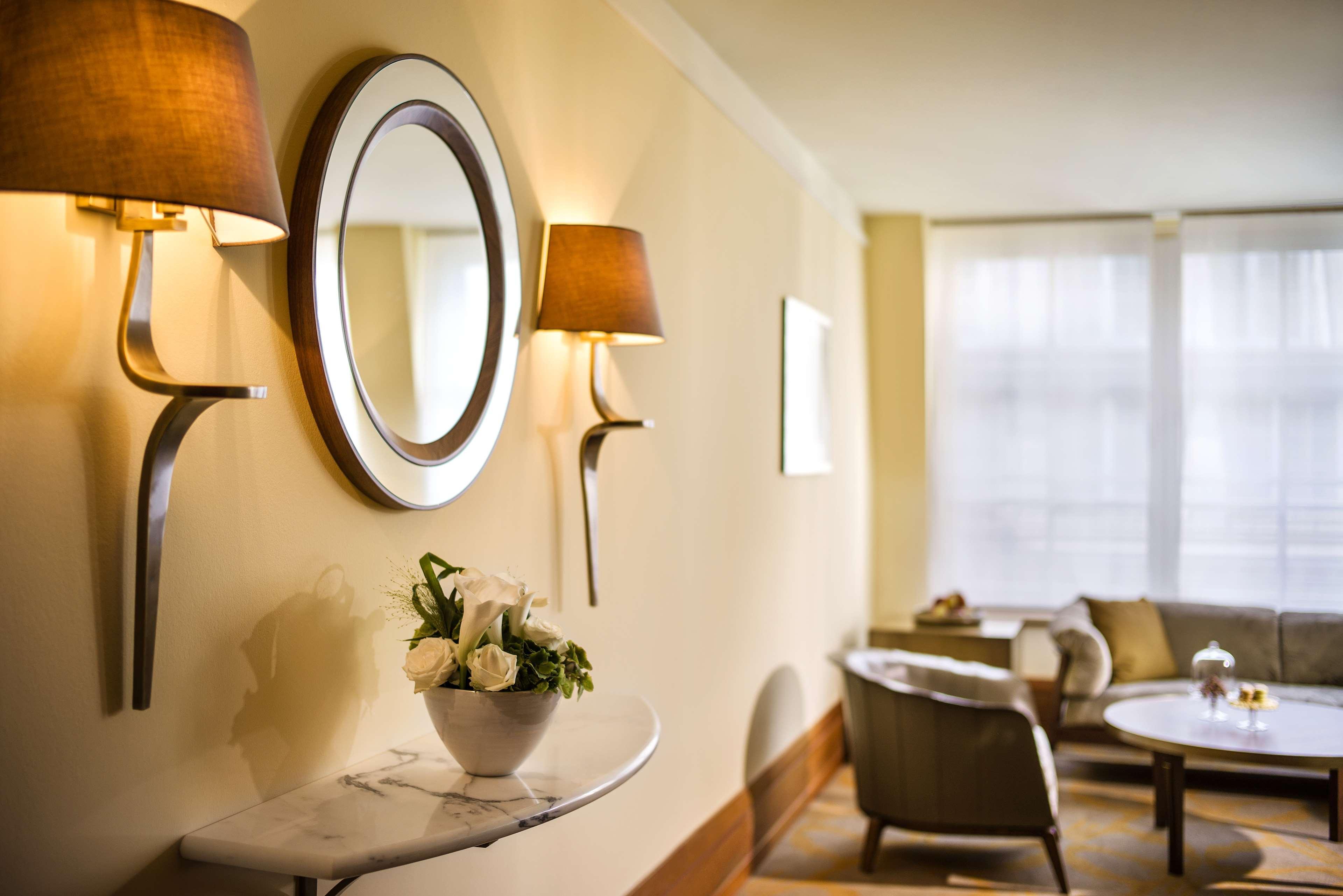 Hotel Conrad Hamburgo Exterior foto A suite at the Fairmont San Francisco