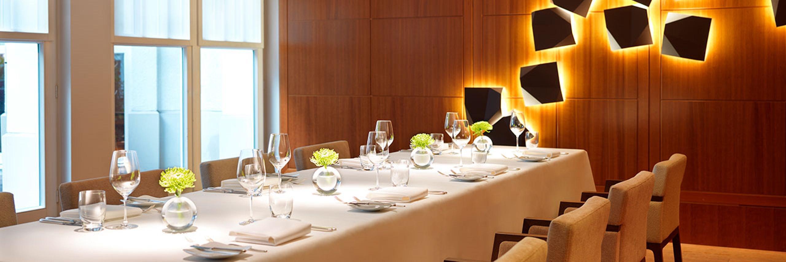 Hotel Conrad Hamburgo Exterior foto Restaurant "La Terraza"