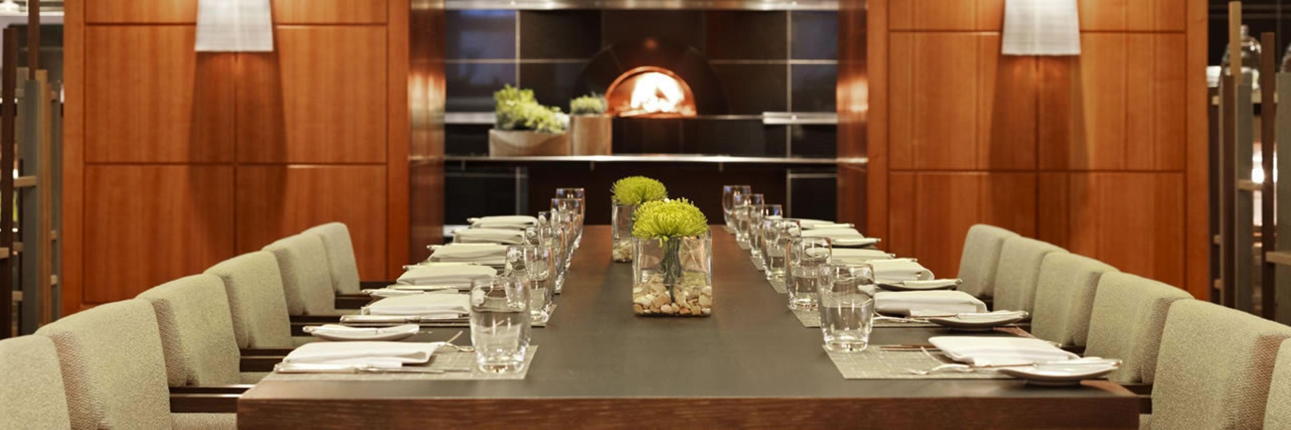Hotel Conrad Hamburgo Exterior foto The private dining room at the restaurant