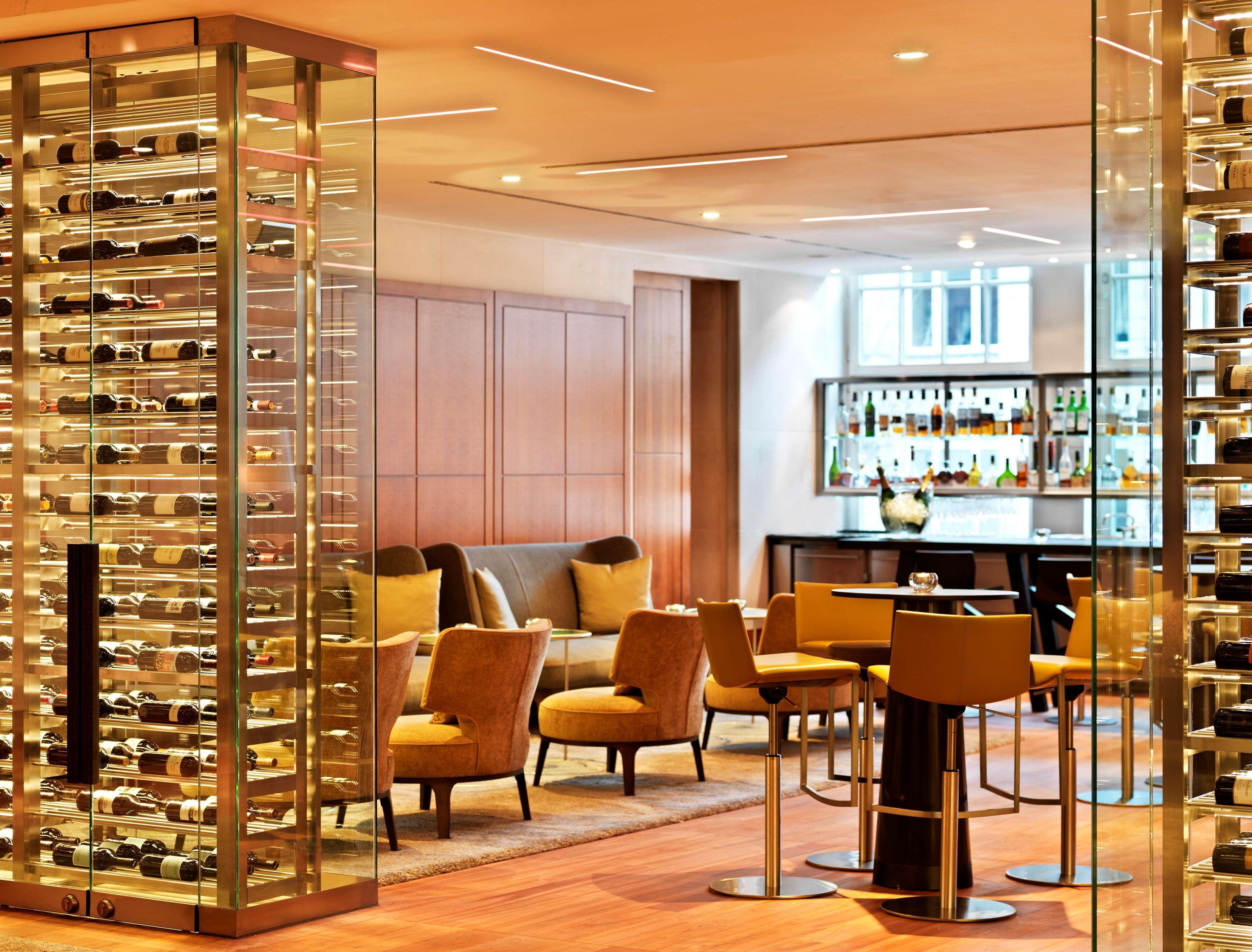 Hotel Conrad Hamburgo Exterior foto The Wine Bar