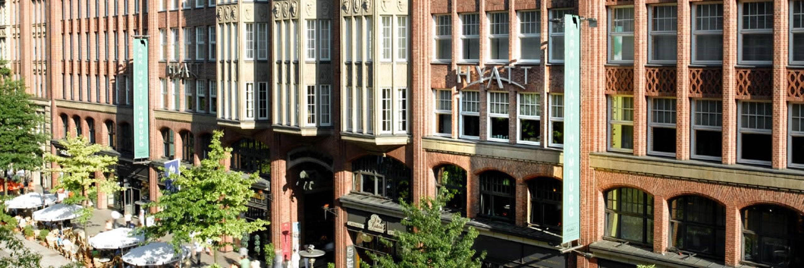 Hotel Conrad Hamburgo Exterior foto The former department store, now a hotel
